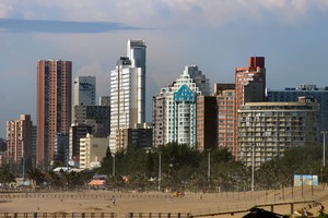 Goedkope autohuur Durban ✓ Onze aanbiedingen voor autoverhuur zijn inclusief verzekeringen  ✓ en onbeperkte af te leggen afstand ✓ op de meeste bestemmingen
