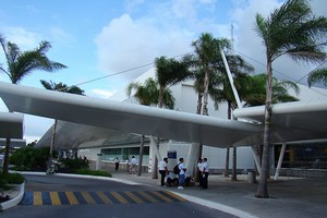 Autovuokraamo Cancun Lentokenttä