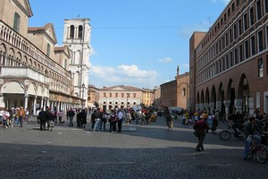 Alquiler de coches Ferrara