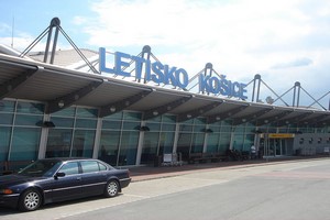 Hyrbil Kosice Flygplats