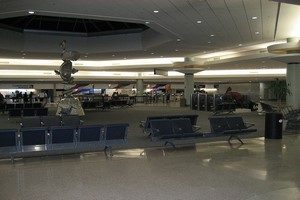 Autovuokraamo New Orleans Lentokenttä