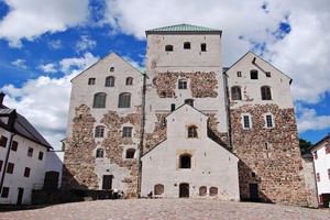 Leiebil Turku