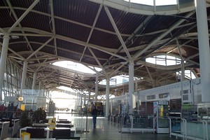 Hyrbil Zaragoza Flygplats